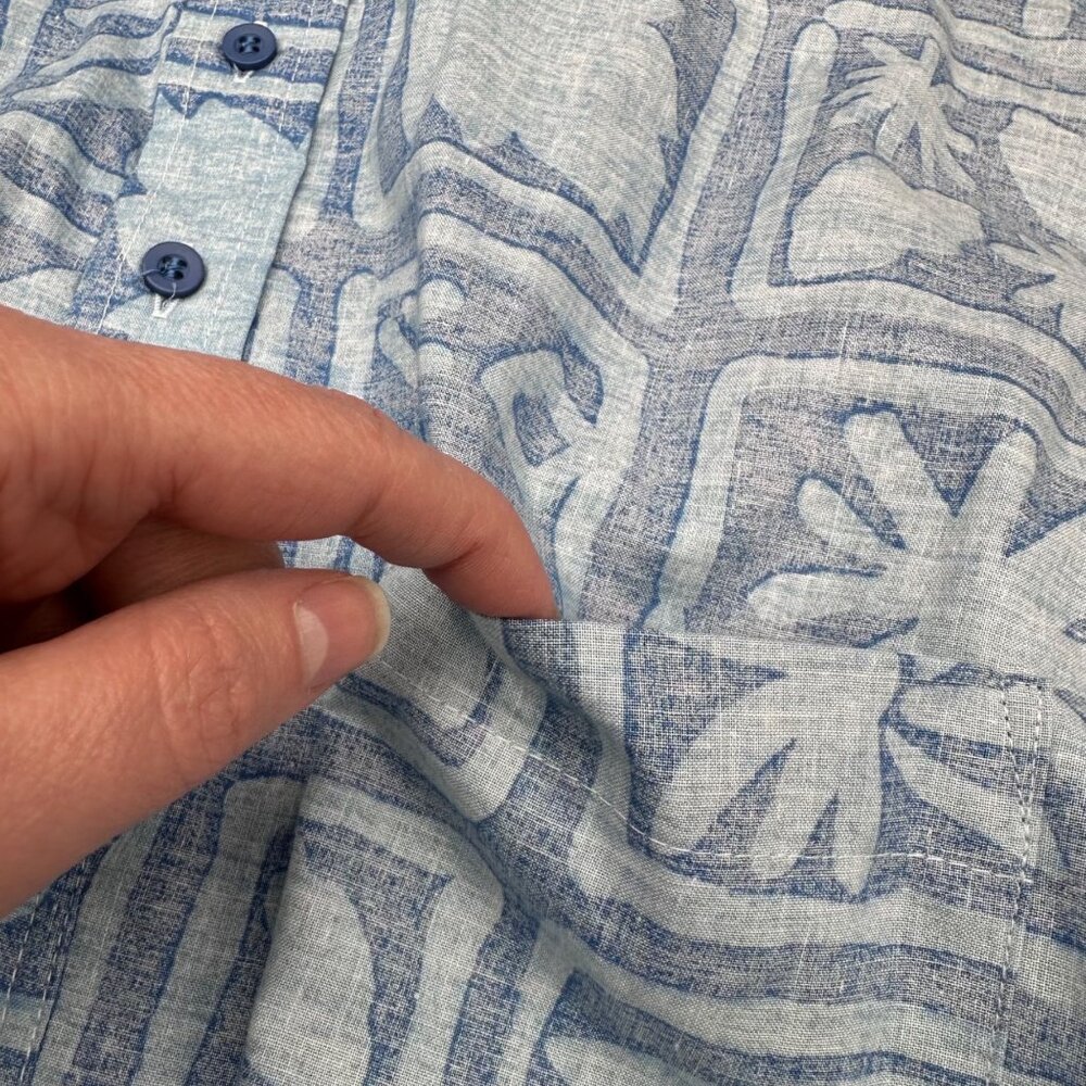 Vintage Hawaiian Shirt Small Blue Floral Short Sleeve 1980s Sears Sun Bay USA - Picture 9 of 10